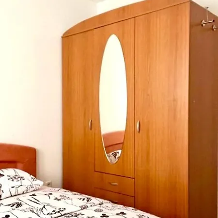 Safir Apartamento Vodice